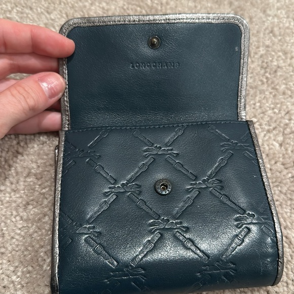 Vintage Longchamp Embossed Leather Wallet - Picture 2 of 10